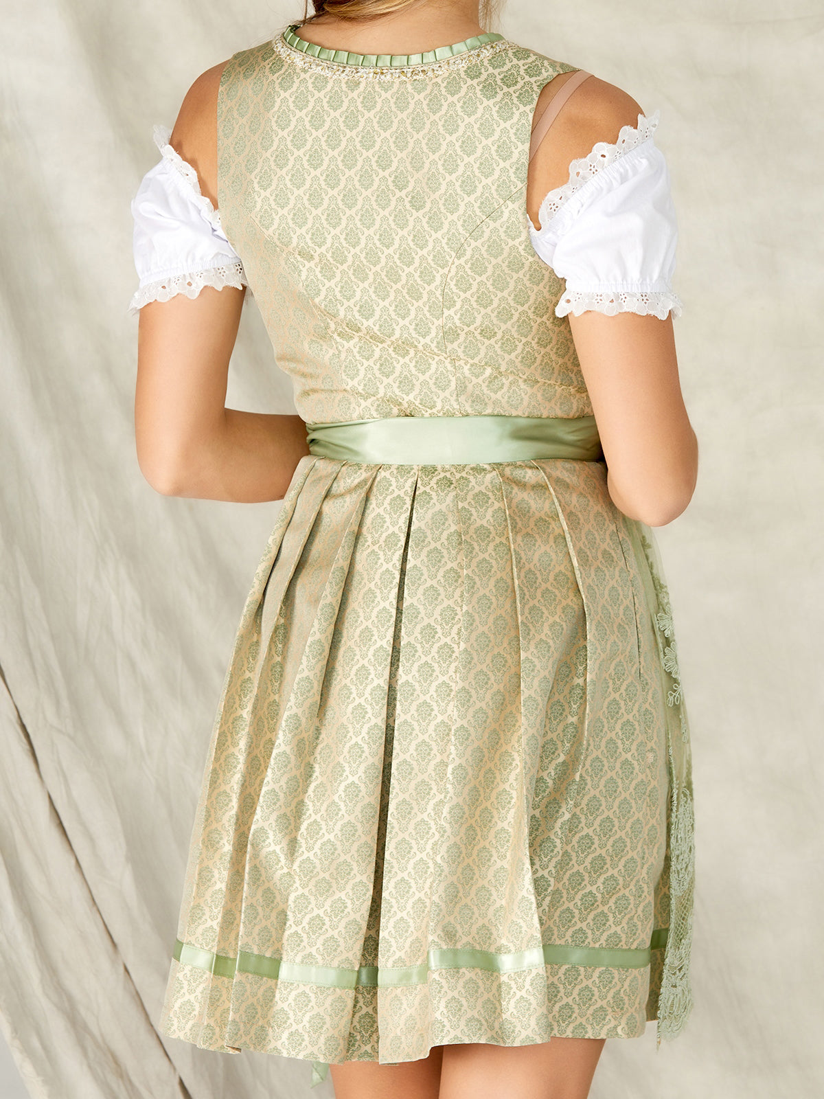 DIRNDL - BEA