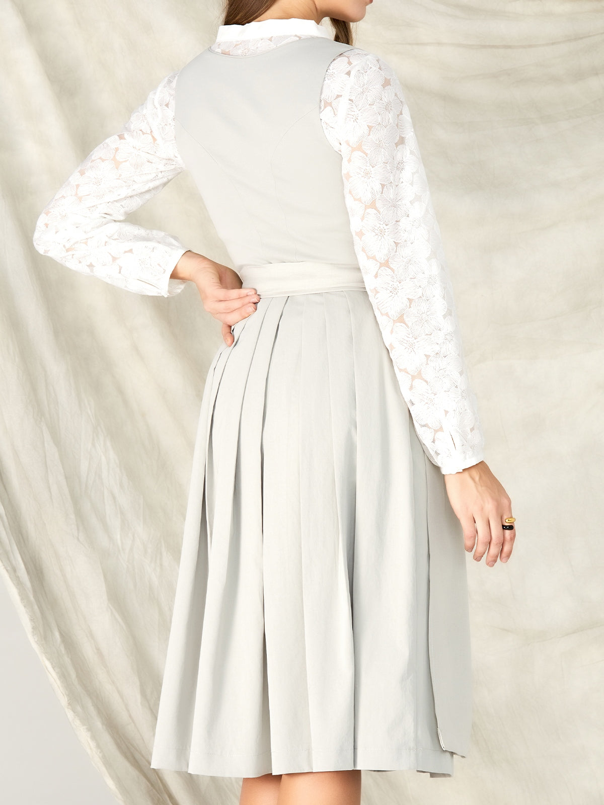 DIRNDL - VIVIA