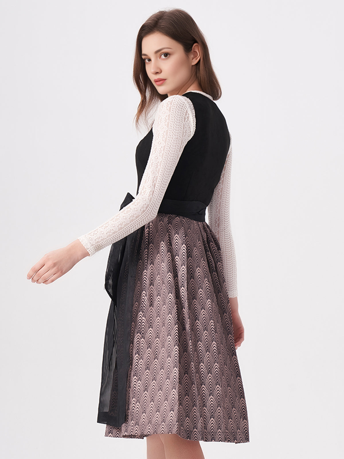 Women's Traditional Dress - VERONIKA IN SCHWARZES